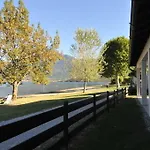 Carolina 4*