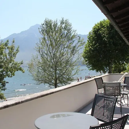 Guest house Carolina 4*