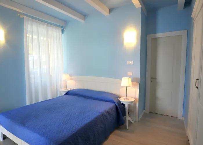 בית הארחה Carolina 4*