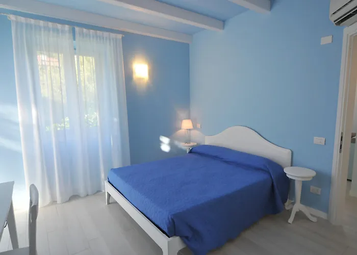 ゲストハウス Carolina 4*